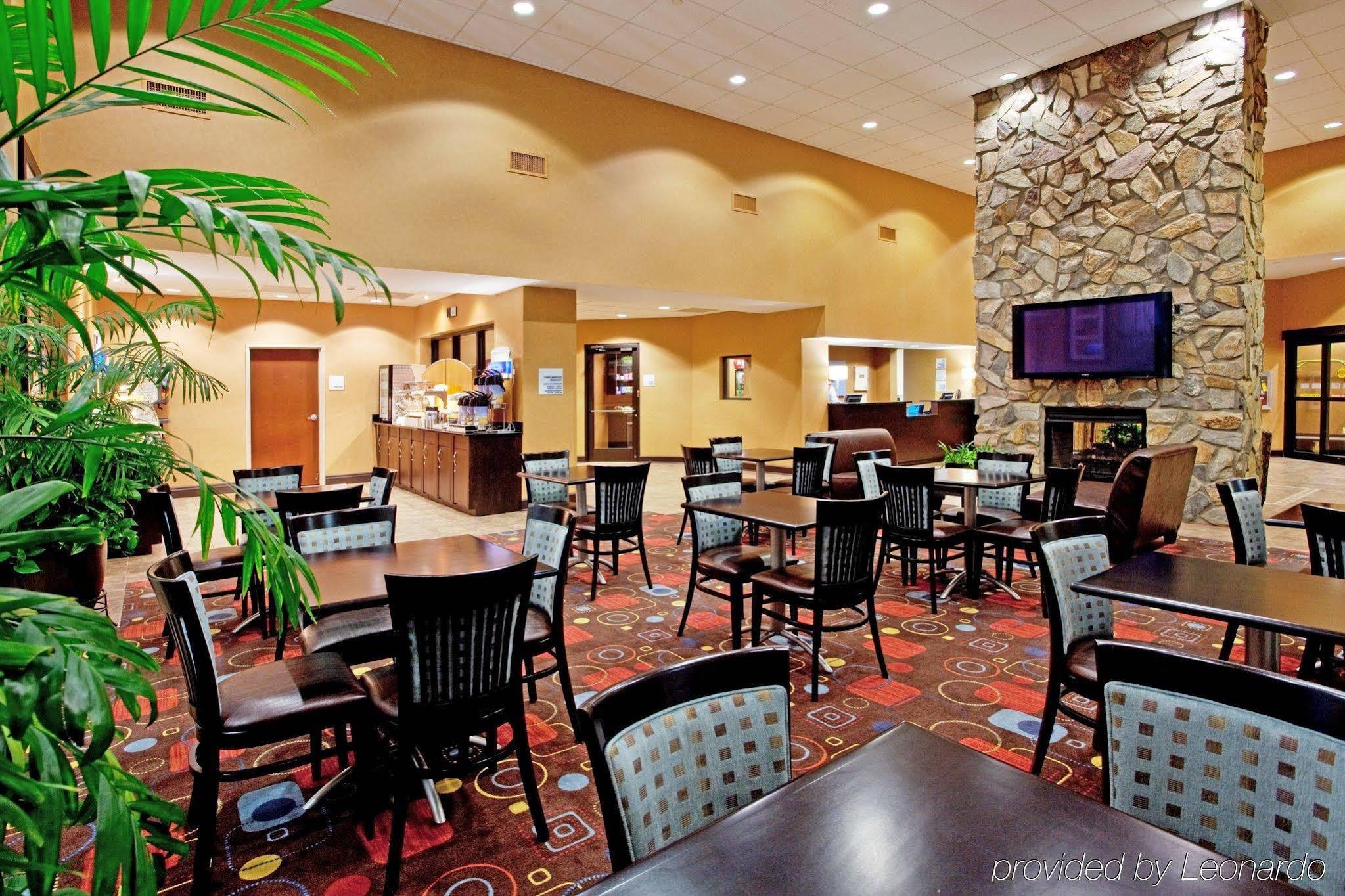 Fairfield Inn & Suites Columbia Downtown Экстерьер фото